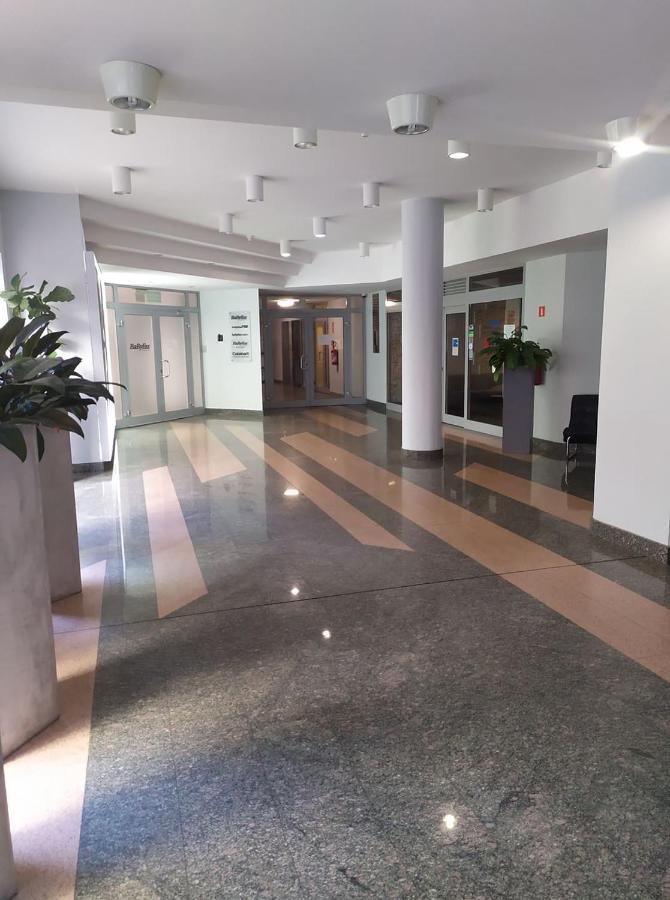 Warsaw Concierge Wola Ratusz Apartment ภายนอก รูปภาพ