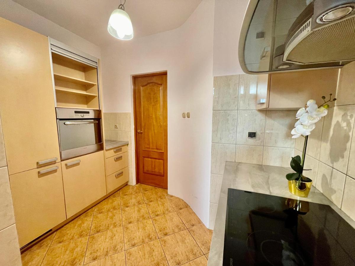 Warsaw Concierge Wola Ratusz Apartment ภายนอก รูปภาพ