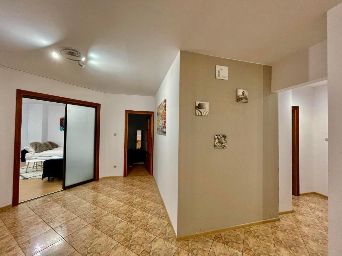 Warsaw Concierge Wola Ratusz Apartment ภายนอก รูปภาพ